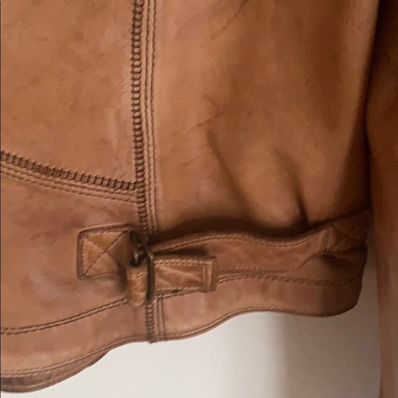 Elie Tahari Leather Jacket - Picture 6 of 13